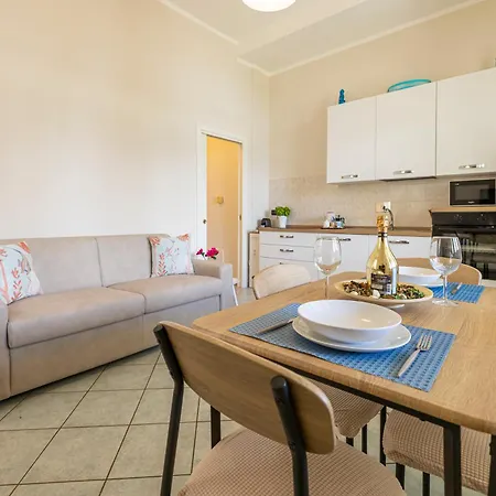 Appartement Giardino Terrazzo Fronte Mare Posto Auto