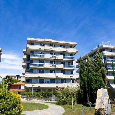 Appartement Giardino Terrazzo Fronte Mare Posto Auto